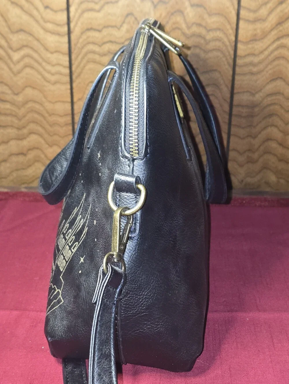 Loungefly Harry Potter Hogwarts Csstle Outline Satchel Bag